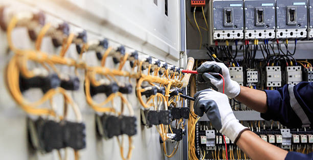Professional Electrician technician working in Graham, WA